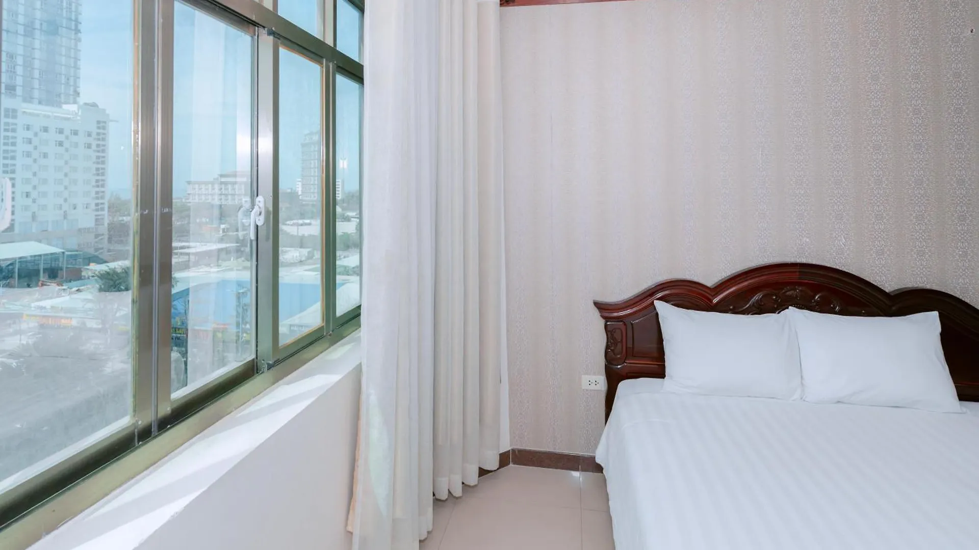 Phuc Dat Hotel 붕타우