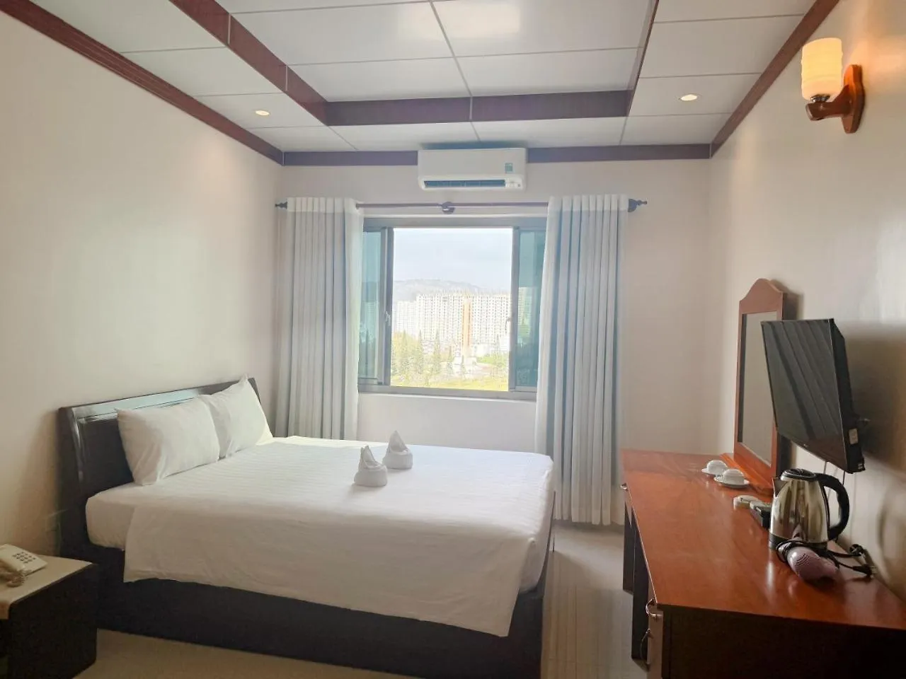 Phuc Dat Hotel 붕타우